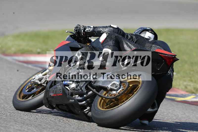 /44 09.08.2025 Plüss Moto Sport ADR/Freies Fahren/78